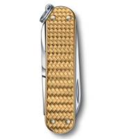 With durable Alox scales in a striking woven design, in five stylish and modern colors