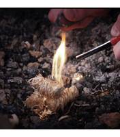 Fifteen 5 cm natural shredded pine tinder shreds; Burns up to 8 minutes each