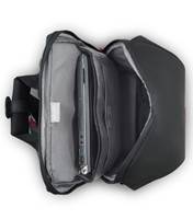 Padded 16" laptop and tablet compartment 