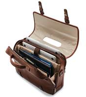 Large front accessory slip pocket with two phone pockets, pen pockets and zip pocket