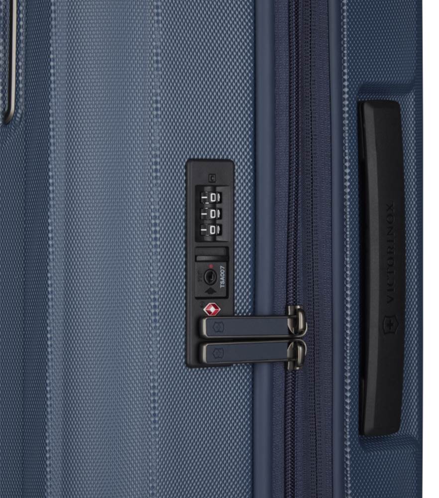 Victorinox Werks Traveler 6.0 - 55cm Carry-On Dual-Caster Expandable ...